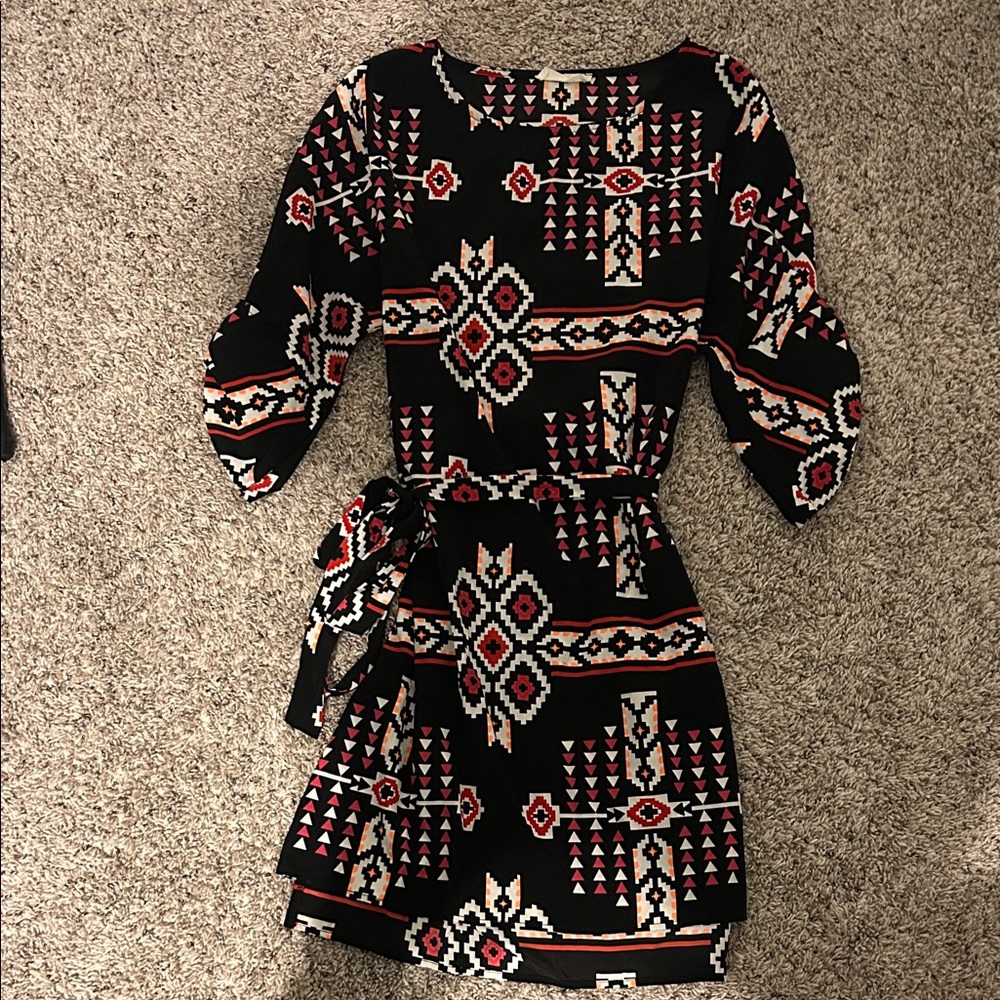 Freeway Black, Orange, and Red Geometric Long Sleeve Dress